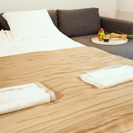 Wilcza Apartament Appartamento Varsavia Esterno foto